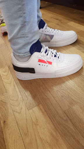 Sporting Goods Store «Nike Factory Store», reviews and photos, 2236 Nostrand Ave, Brooklyn, NY 11210, USA