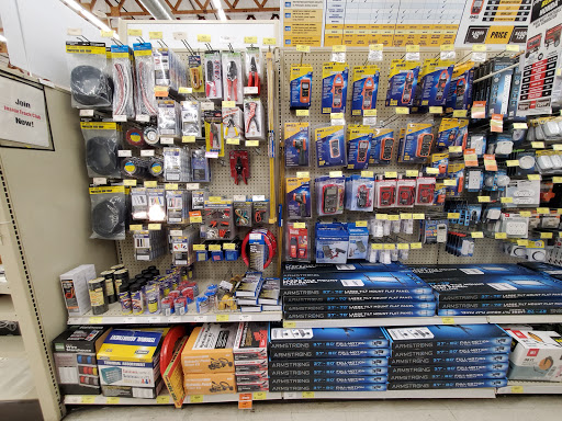 Hardware Store «Harbor Freight Tools», reviews and photos, 15800 SE McLoughlin Blvd, Milwaukie, OR 97267, USA