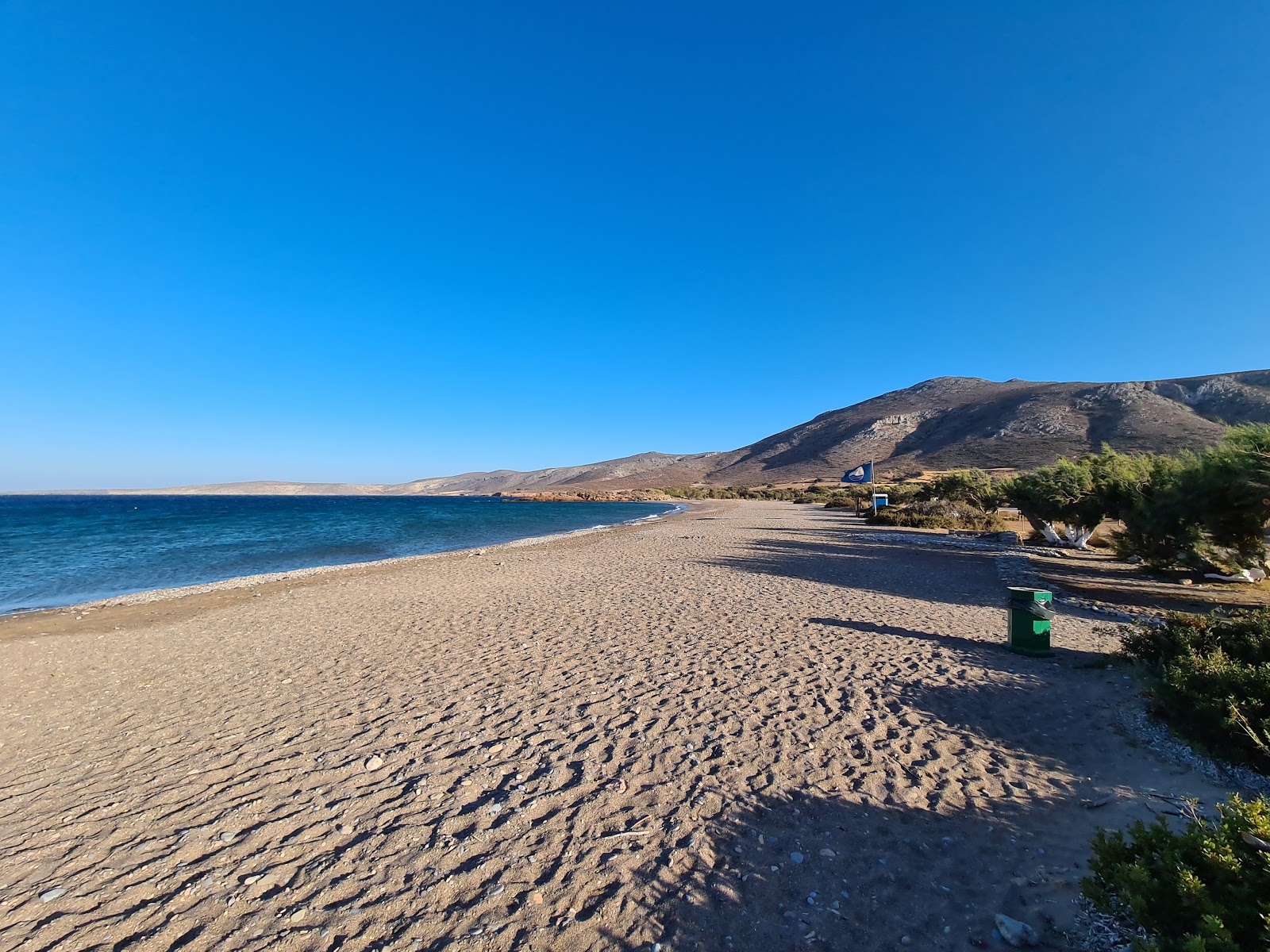 Φωτογραφία του Paralia Chiona με επίπεδο καθαριότητας πολύ καθαρό