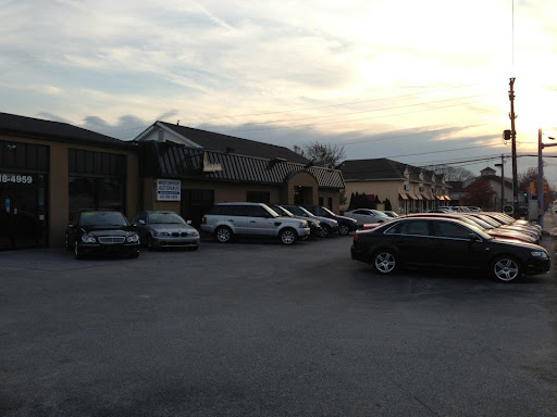 Used Car Dealer «West Chester AutoHaus», reviews and photos, 700 E Market St, West Chester, PA 19382, USA