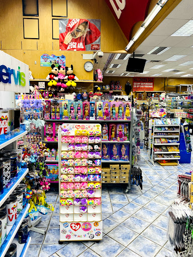 Supermarket «Lake Buena Vista Supermarket Kash N Karry Supercenter», reviews and photos, 13400 S Apopka Vineland Rd, Orlando, FL 32821, USA