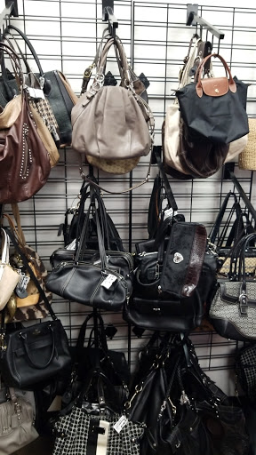 Used Clothing Store «Clothes Mentor», reviews and photos, 11800 S Cleveland Ave, Fort Myers, FL 33907, USA