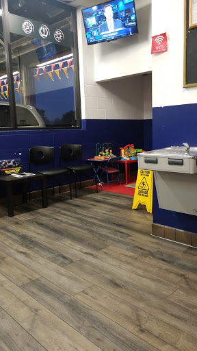 Auto Parts Store «Pep Boys Auto Parts & Service», reviews and photos, 2992 Forest Ln, Dallas, TX 75234, USA