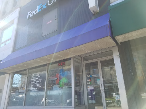 Print Shop «FedEx Office Print & Ship Center», reviews and photos, 31-46 Steinway St, Astoria, NY 11103, USA