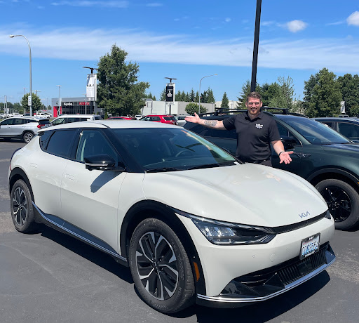 Kia Dealer «Kia of Puyallup», reviews and photos, 111 Valley Ave NE, Puyallup, WA 98372, USA