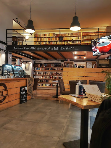 D18 Café & Bar - Kávézó