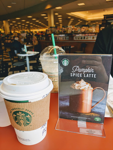 Book Store «Barnes & Noble», reviews and photos, 4100 Summit Plaza Dr, Louisville, KY 40241, USA