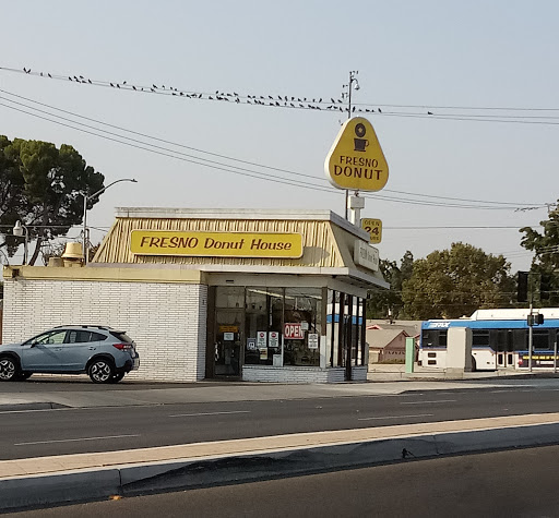 Bakery «Fresno Donut House», reviews and photos, 3145 N Blackstone Ave, Fresno, CA 93703, USA