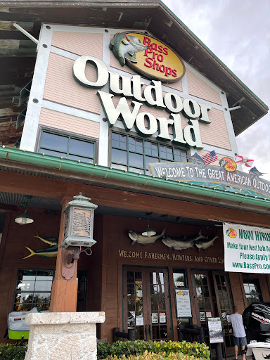 Sporting Goods Store «Bass Pro Shops», reviews and photos, 10040 Gulf Center Dr, Fort Myers, FL 33913, USA