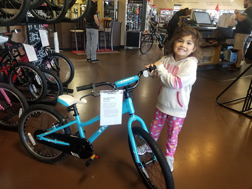 Bicycle Store «Atlanta Trek», reviews and photos, 120 Westridge Pkwy, McDonough, GA 30253, USA