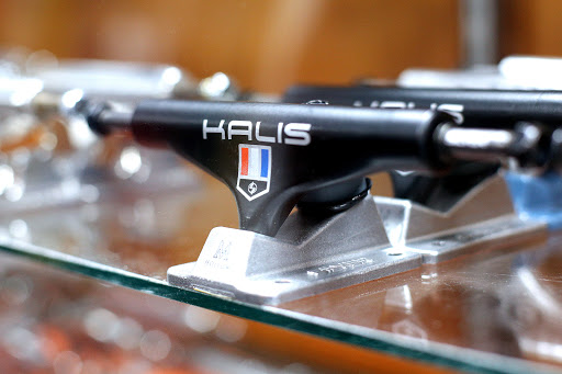 Skateboard Shop «Funtastik Skate and Snowboard Shop», reviews and photos, 18 W Main St, Mechanicsburg, PA 17055, USA