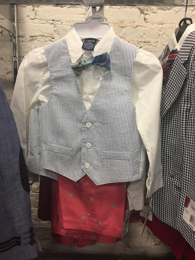 Clothing Store «K&G Fashion Superstore», reviews and photos, 1301 Springfield Ave, Irvington, NJ 07111, USA