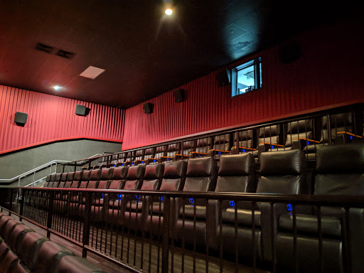 Movie Theater «Regal Cinemas Modesto 10», reviews and photos, 3969 McHenry Ave, Modesto, CA 95356, USA