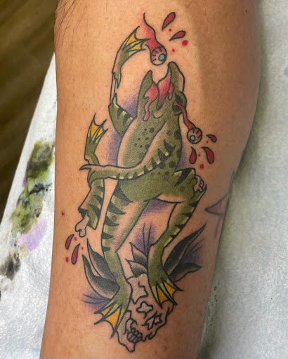 Explore tattoo ideas for shoulder woman, creative tattoo ideas in Bradley, available at The 22 Tattoo Company