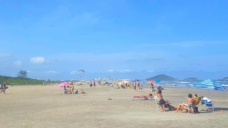 Explore Praia de Imbituba em Santa Catarina, Brasil