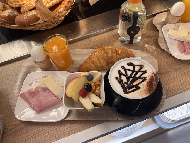 Léger's Coffee - Café