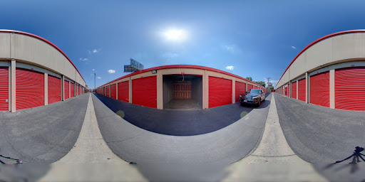 Self-Storage Facility «CubeSmart Self Storage», reviews and photos, 198 W Artesia Blvd, Long Beach, CA 90805, USA