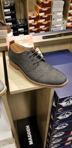 Shoe Store «DSW Designer Shoe Warehouse», reviews and photos, 2831 S Rochester Rd, Rochester Hills, MI 48307, USA