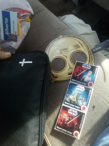 Movie Theater «Regal Cinemas Greenwood 14 & RPX», reviews and photos, 461 Greenwood Park Dr S, Greenwood, IN 46142, USA