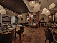 Atmosphère du Restaurant La Villa Brignac à Ollioules - n°3