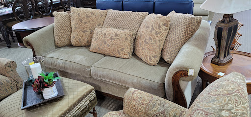 Furniture Store «Clearing House Furniture», reviews and photos, 3729 Southside Blvd, Jacksonville, FL 32216, USA