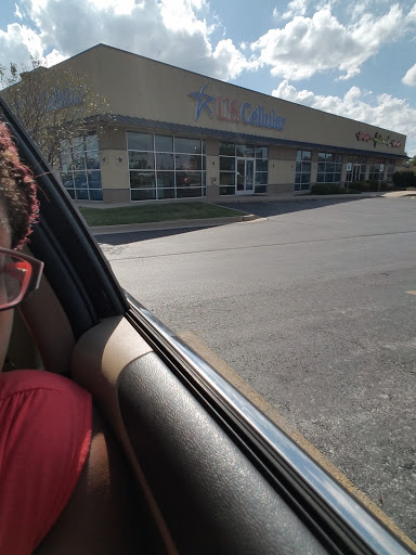 Telephone Company «U.S. Cellular», reviews and photos, 3825 S Glenstone Ave, Springfield, MO 65804, USA