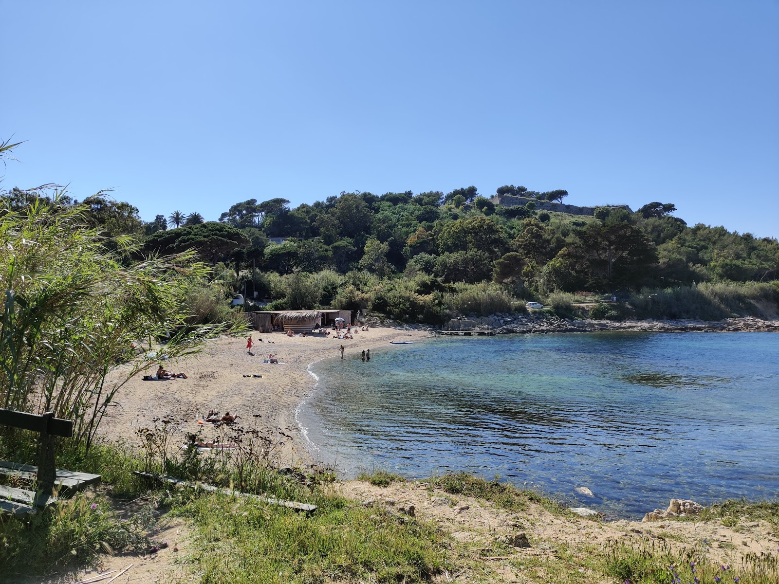 Fotografie cu Plage de Saint-Tropez zonele de facilități
