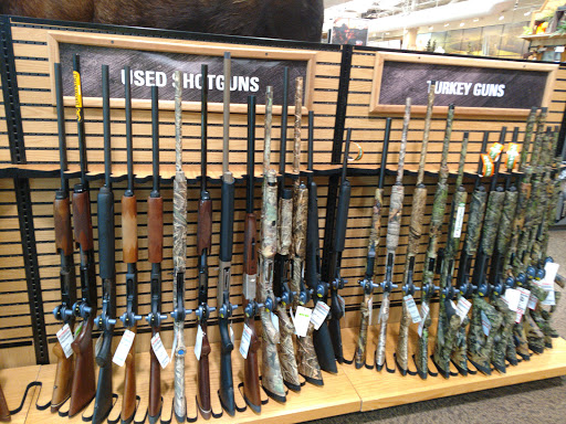 Sporting Goods Store «SCHEELS», reviews and photos, 101 Jordan Creek Pkwy #4000, West Des Moines, IA 50266, USA