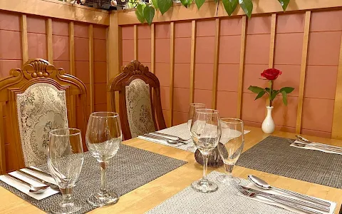 New Pa Pa Thai Restaurant image