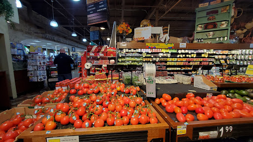 Grocery Store «Super Foodtown of North Haledon», reviews and photos, 1068 High Mountain Rd, North Haledon, NJ 07508, USA