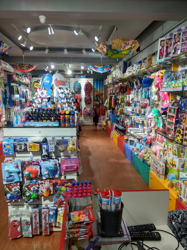 KIDZ MART :- Kids Clothes / Toys / New Born Accessories in Jaipur