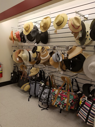 Department Store «T.J. Maxx», reviews and photos, 239 Memorial Ave, West Springfield, MA 01089, USA