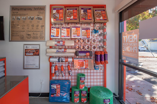 Self-Storage Facility «Public Storage», reviews and photos, 1829 Webster St, Alameda, CA 94501, USA