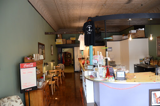 Boutique «Geschenk Boutique», reviews and photos, 228 E Lincoln St, St Joseph, IL 61873, USA