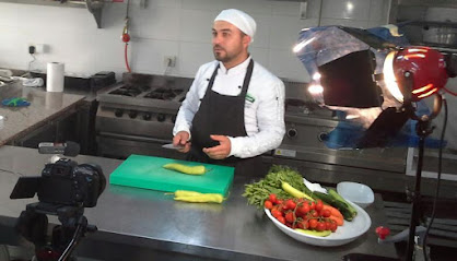 Özay İzmir Gastronomi ve Danışmanlık