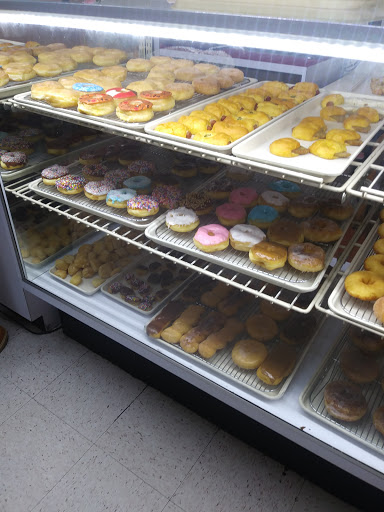Donut Shop «Donut Palace», reviews and photos, 3611 14th St #150, Plano, TX 75074, USA