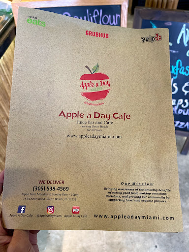 Organic Restaurant «Apple A Day Natural Food Market», reviews and photos, 1534 Alton Rd, Miami Beach, FL 33139, USA