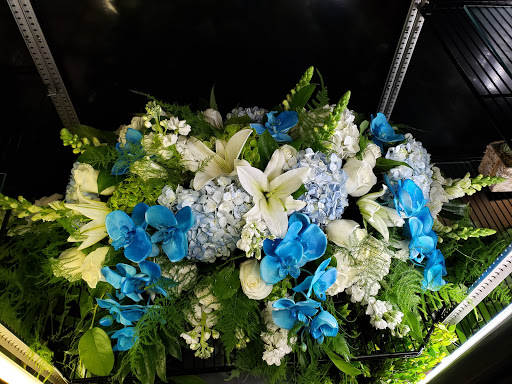 Florist «Alborada Florist», reviews and photos, 17 Huguenot St, New Rochelle, NY 10801, USA