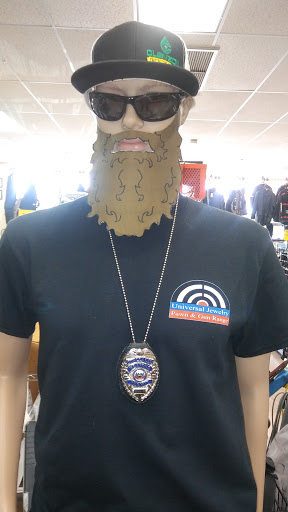 Jewelry Store «Universal Jewelry Pawn & Gun Range», reviews and photos, 990 W Brandon Blvd, Brandon, FL 33510, USA