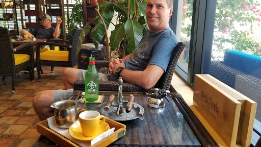 Cigar Shop «Marcus Daniel Cigar Merchant», reviews and photos, 609 8th St S, Naples, FL 34102, USA