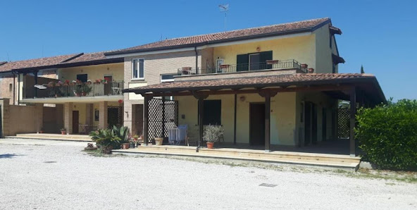 Residence Nenna Country Via Scarano, 4, 81043 Capua CE, Italia