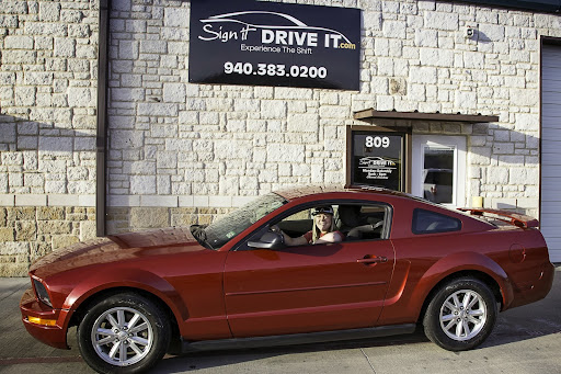 Used Car Dealer «Sign It Drive It», reviews and photos, 809 S Woodrow Ln, Denton, TX 76205, USA