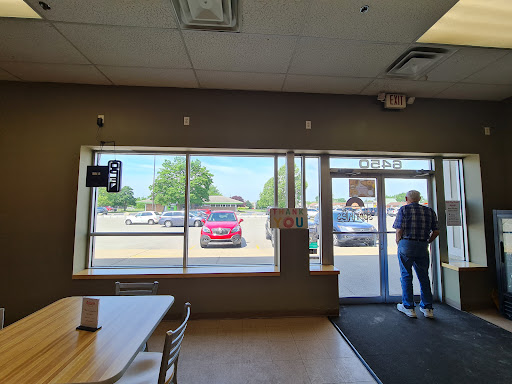 Donut Shop «Sprinkles Donut Shop», reviews and photos, 6450 28th Ave, Hudsonville, MI 49426, USA