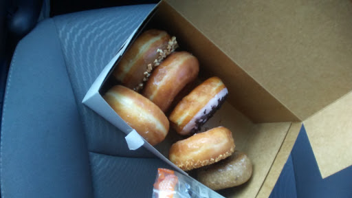 Donut Shop «Carol Lee Donut Shop», reviews and photos, 1414 N Main St, Blacksburg, VA 24060, USA