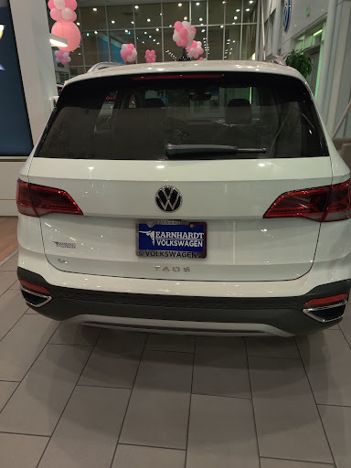 Volkswagen Dealer «San Tan Volkswagen», reviews and photos, 1489 E Motorplex Loop, Gilbert, AZ 85297, USA