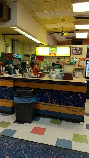 Shopping Mall «White Oak Shopping Center», reviews and photos, 11200 New Hampshire Ave, Silver Spring, MD 20904, USA