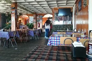 Restaurant Bucaneros image