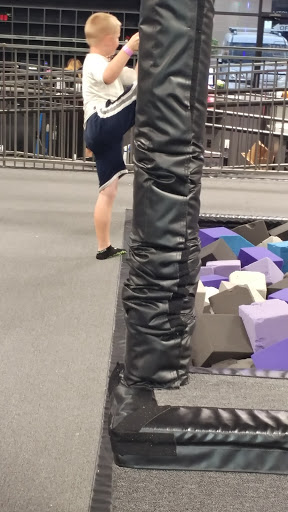 Amusement Center «Elevate Trampoline Park», reviews and photos, 701 N 137th Ave, Goodyear, AZ 85338, USA