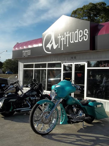 Tattoo Shop «Attitudes Muskegon», reviews and photos, 1610 Evanston Ave, Muskegon, MI 49442, USA