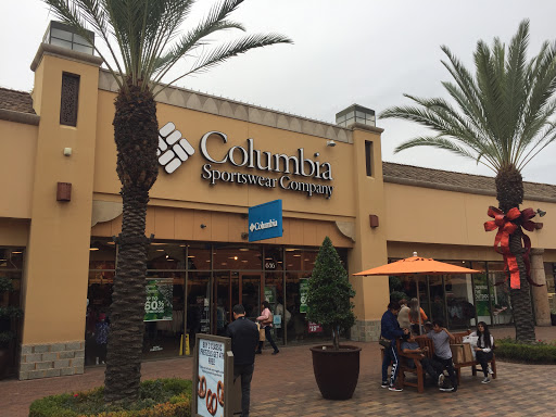 Sportswear Store «Columbia Sportswear Outlet Store», reviews and photos, 100 Citadel Dr #636, Commerce, CA 90040, USA